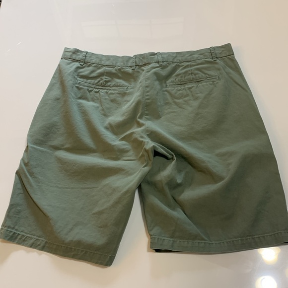 Gap Boyfriend Rollup Shorts, size 10 Tall green - Picture 4 of 4